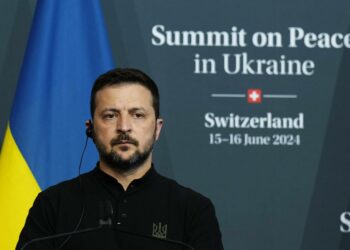 Ukrainan presidentti Volodymyr Zelenskyi väitti Sveitsin Bürgenstockissa pidetyssä rauhankonferenssissa, että Kiina aseistaa Venäjää. Kiina kiisti tämän.