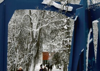 Jyväskylässä naistutkimuksen oppiaineen  purkaminen tarkoittaa pitkään rakennetun tutkimusalan sivuuttamista institutionaalisesti legitiiminä tieteenä.