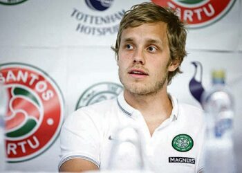 Teemu Pukki ei tahdo saada peliaikaa nykyisessä seurassaan, Celticissä.