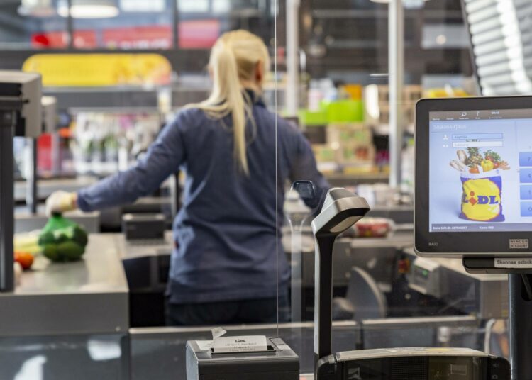 Tälle viikolle suunnitelltu kaupan alan lakot peruuntuivat.