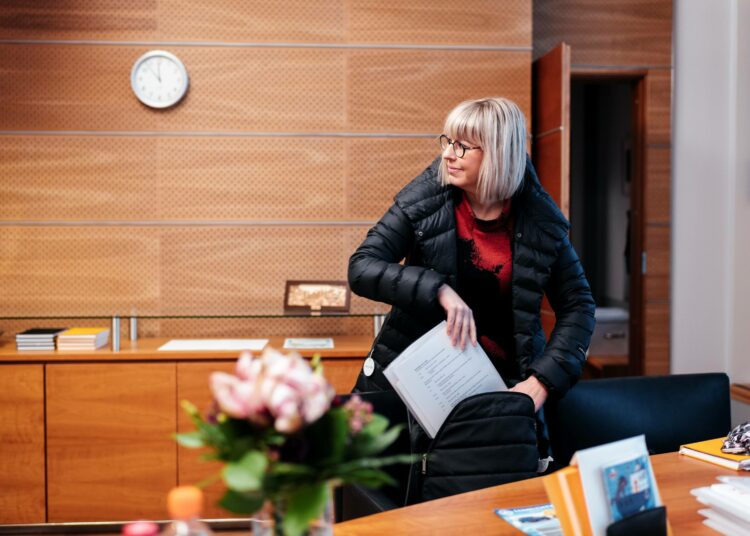 Aino-Kaisa Pekonen toimi sosiaali- ja terveysministerinä Rinteen ja Marinin hallituksissa 2019-21.