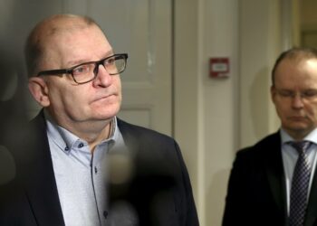 Kaikki muut työmarkkinaneuvottelut ovat jumissa odottamassa teknologiateollisuuden palkkaratkaisua.