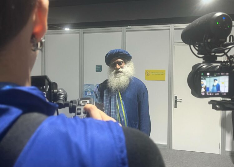 Jagadish Vasudev, joka tunnetaan nimellä Sadhguru.