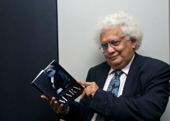 Meghnad Desai sanoo kapitalismin olevan hyvin elinvoimainen järjestelmä, joka pystyy muuntumaan olosuhteiden mukaan.