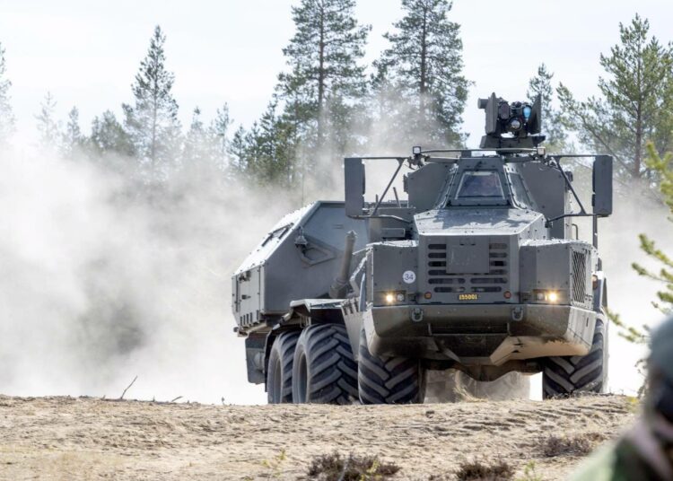 Suomen Bold Quest -harjoitukseen saapui ulkomaisia joukkoja 14 maasta. Kuvassa ruotsalaisten Archer-tykkijärjestelmä