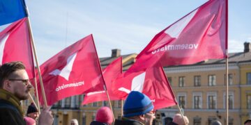 Vasemmistolla on ainutlaatuinen mahdollisuus antaa ihmisille jotain, mihin uskoa, kirjoittaa KU:n politiikan toimittaja Toivo Haimi.