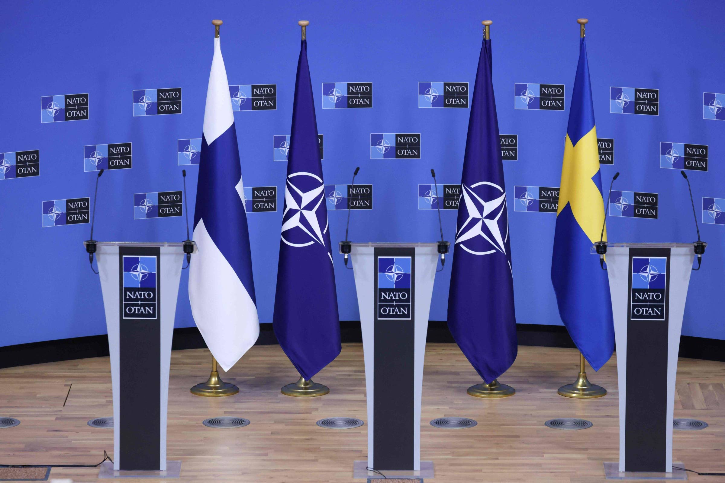 Tällaisella esityksellä Suomi liittyy Natoon: työryhmän mielestä eduskunnan  yksinkertainen enemmistö riittää – KU