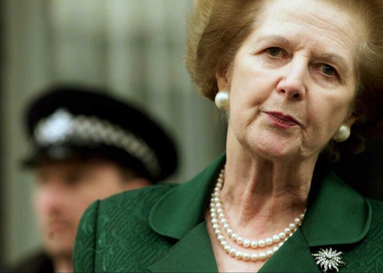 Margaret Thatcherin johdolla helpotettiin yksityisten yritysten mukaantuloa Ison-Britannian julkiselle sektorille.