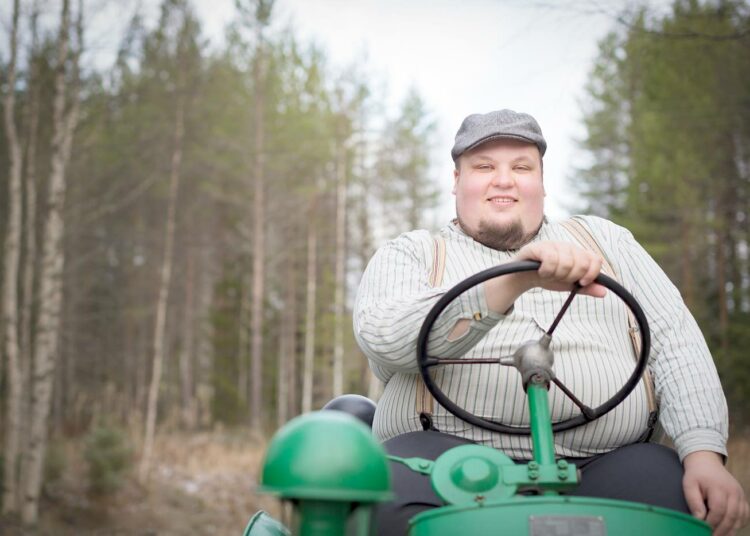 Miikka Kortelainen on vasemmistoliiton puoluevaltuuston uusi puheenjohtaja.